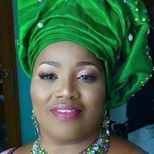 Meet your Posher, Yvette